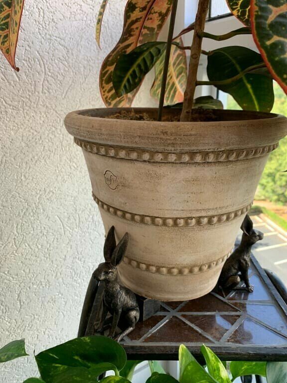 Plant Pot Feet