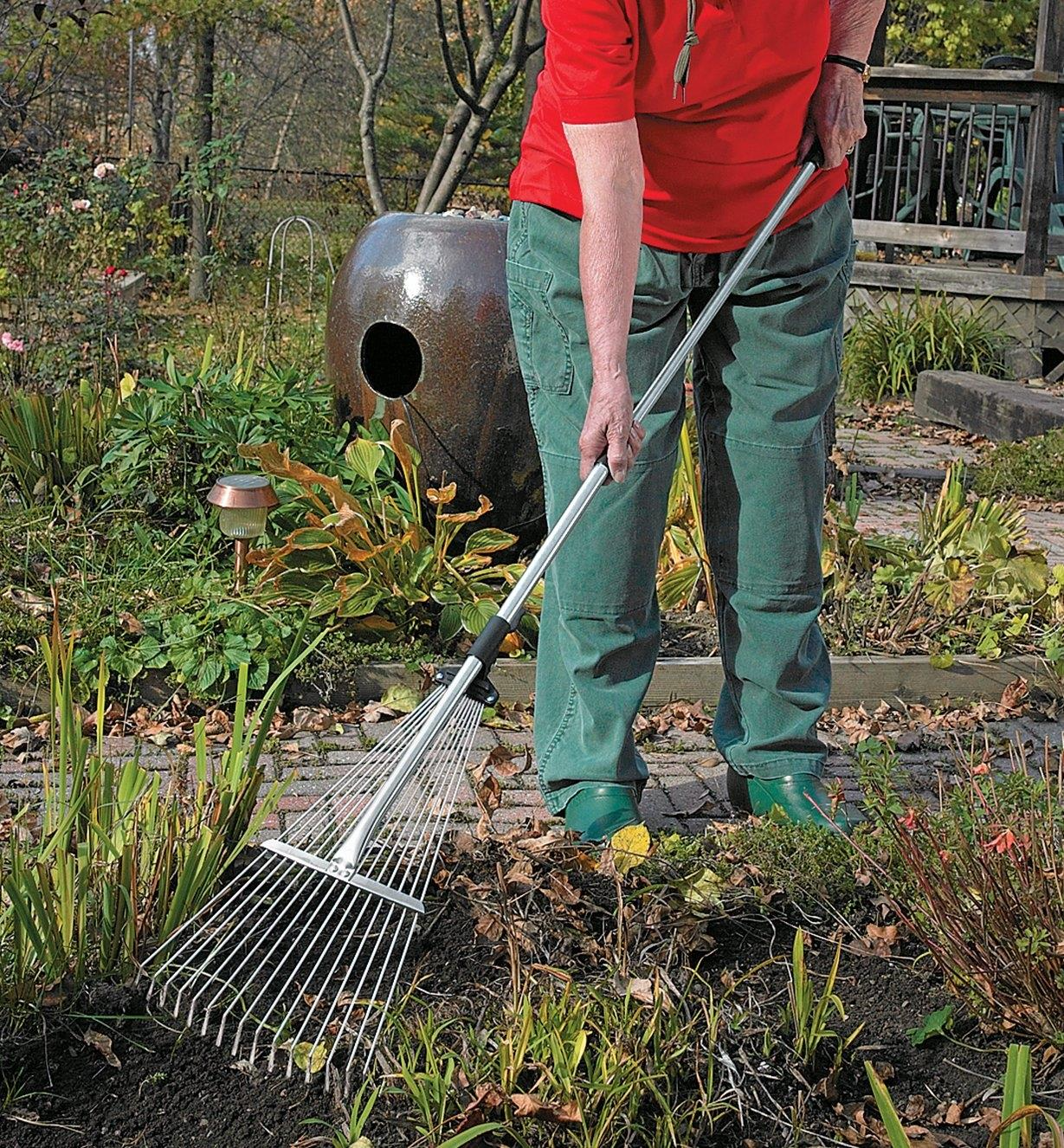 Tidy Lawn Essential